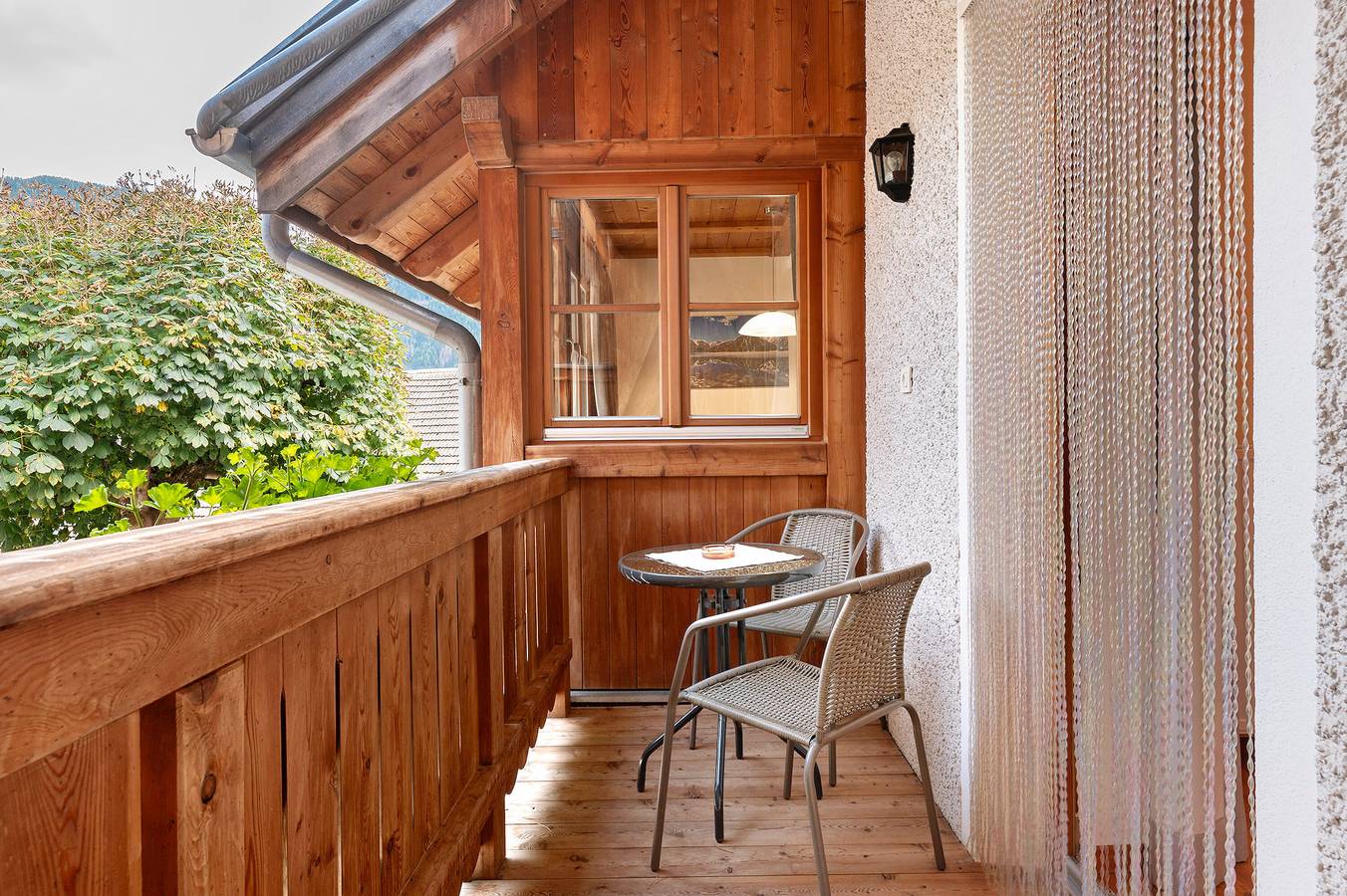 Ganze Wohnung, Apartment 'Zirm' mit Bergblick, gemeinsamer Terrasse und Wlan in Antholz, Rasen-Antholz