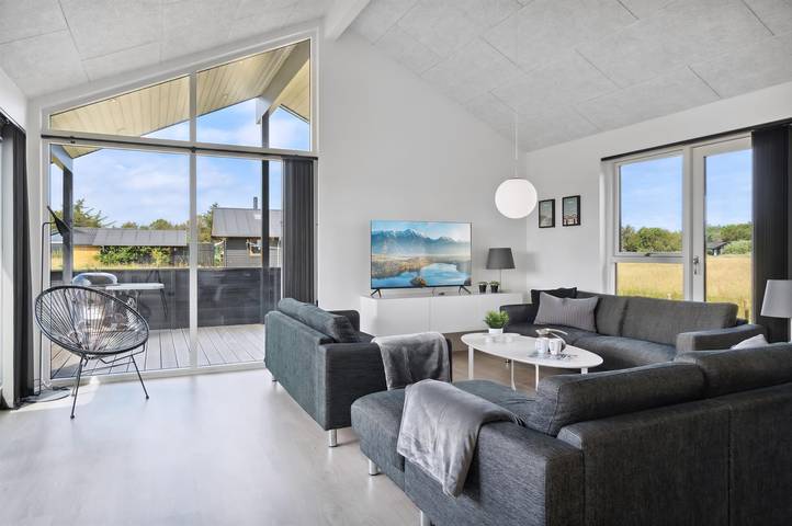 Nice home in Hirtshals w/ 3 Bedrooms, WiFi and Sauna in Hirtshals region, Tannisbucht