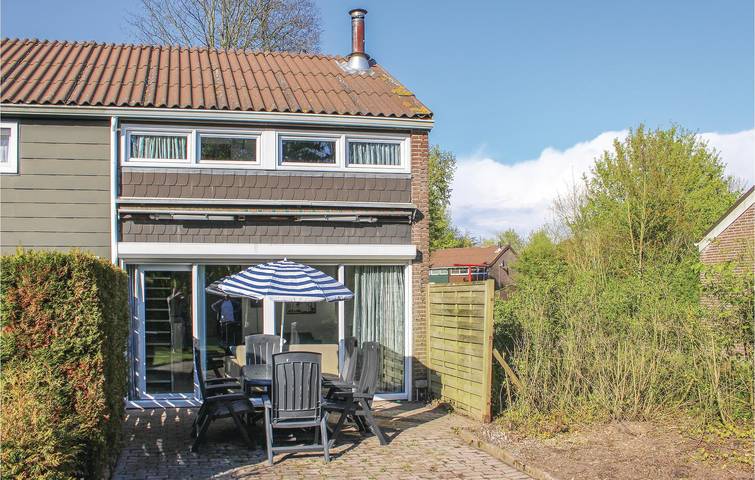 Ferienhaus für 5 Personen, mit Terrasse und Garten in Bruinisse