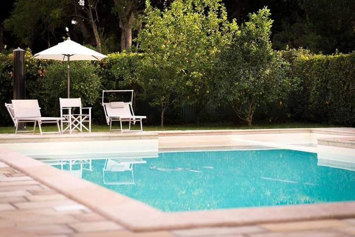 Casa vacanza per 8 persone, con Terrazza e Giardino nonché Piscina e Panorama a Rosignano Solvay