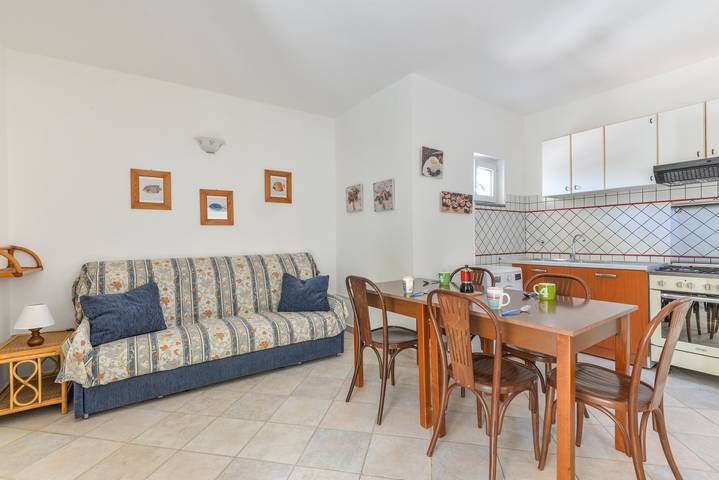 Apartamento entero, Apartamento 'Stecchi Mare' con terraza privada y aire acondicionado in Spiaggia di Stecchi, Capoliveri