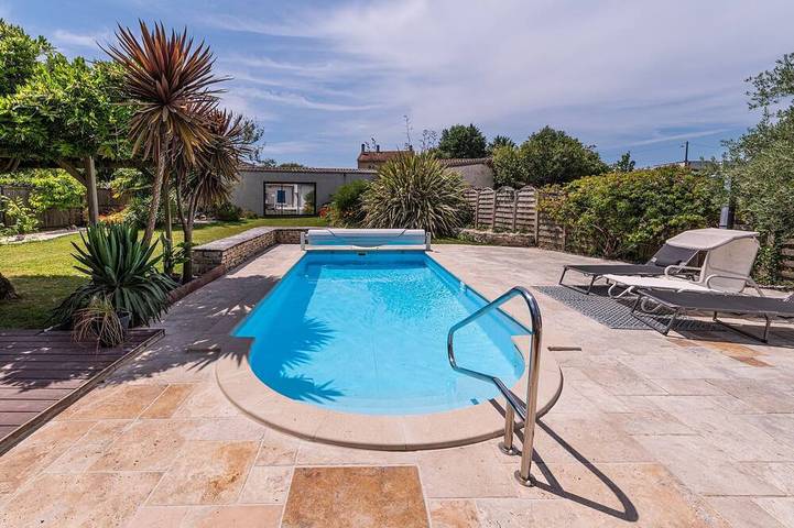 Location de vacances pour 7 personnes, avec jardin à Fargues-Saint-Hilaire - 2