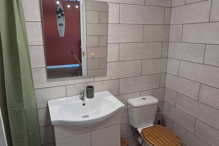 Entire apartment, 21 m² Air-Conditioned Apartment – Bretagne-de-Marsan in Bretagne-de-Marsan, Landes