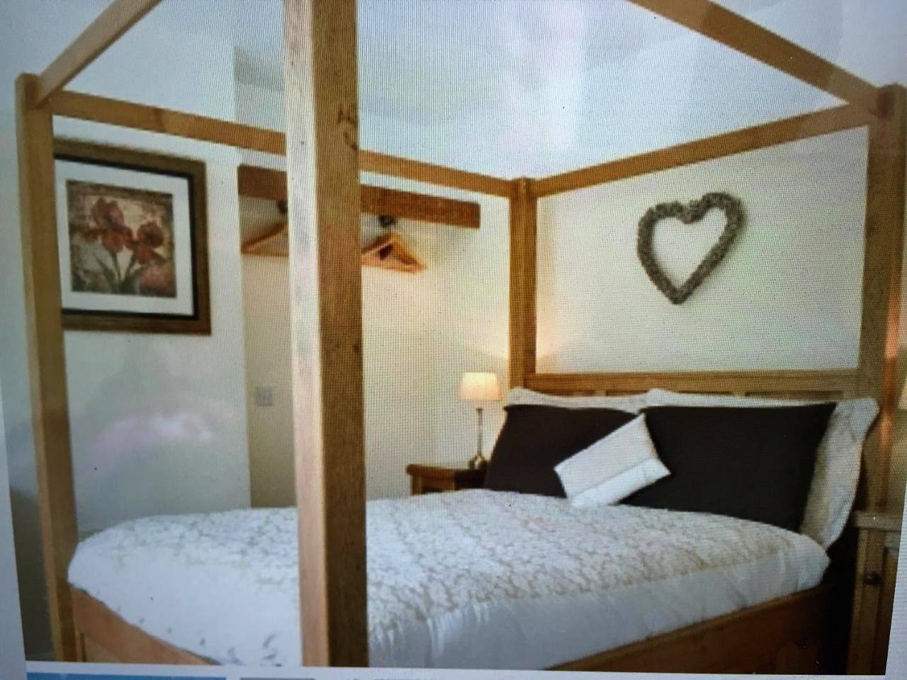 Five-Bedroom House in Shrewsbury, Shropshire