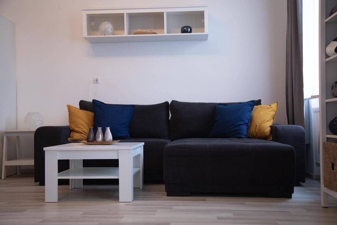 Two-Bedroom House in Retzbach (Weinviertel), Hollabrunn