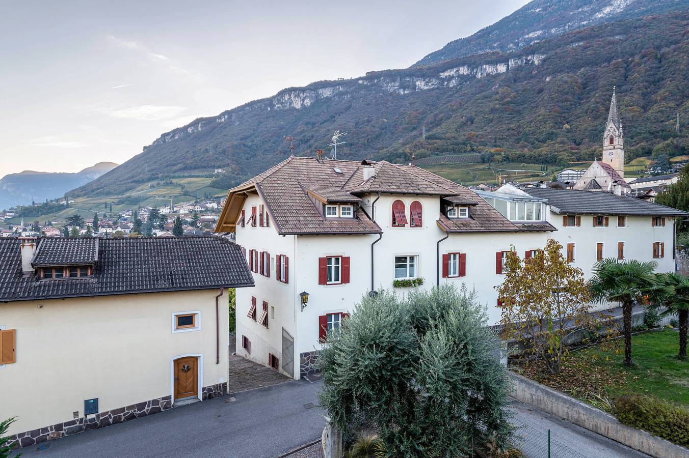 Appartement entier, Appartement "Karin - Cabernet" avec terrasse partagée et Wi-Fi in Termeno sulla Strada del Vino, Massif de Non
