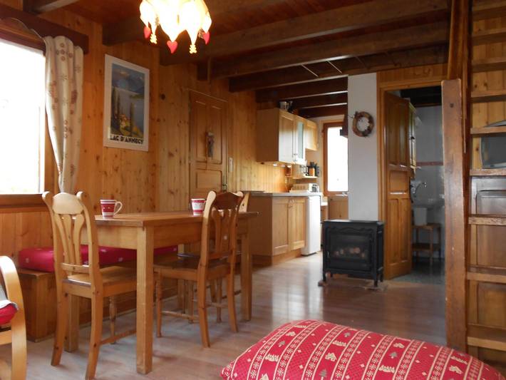 Chalet pour 5 personnes, avec jardin, animaux acceptés à Notre-Dame-de-Bellecombe - 4