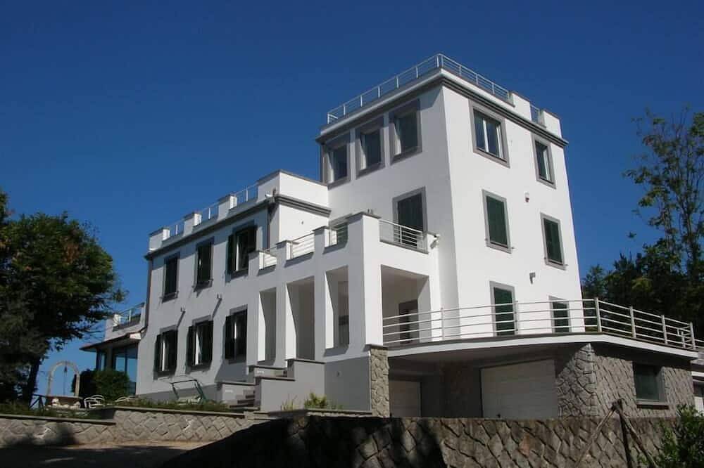 Ferienhaus / Villa - Marta in Spiaggia La Cava (Marta), Marta