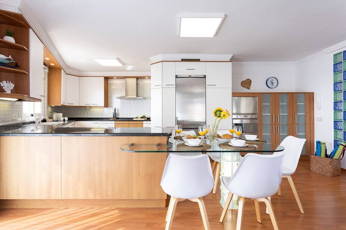 Entire apartment, Home2Book Sunny & Quiet Beach House, Pool in Las Caletillas, Candelaria