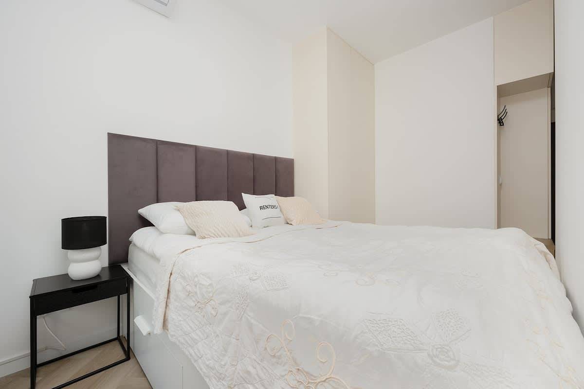 Cały apartament wypoczynkowy, Stylish Studio in Mokotow | Parking, Balcony, Gym in Mokotów, Warszawa