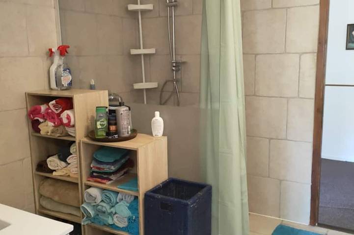Gîte pour 2 personnes, avec jardin et terrasse à Fontenoy-le-Château - 4
