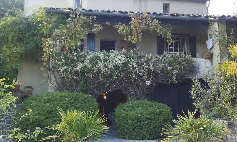 Gîte pour 7 personnes, avec piscine, animaux acceptés