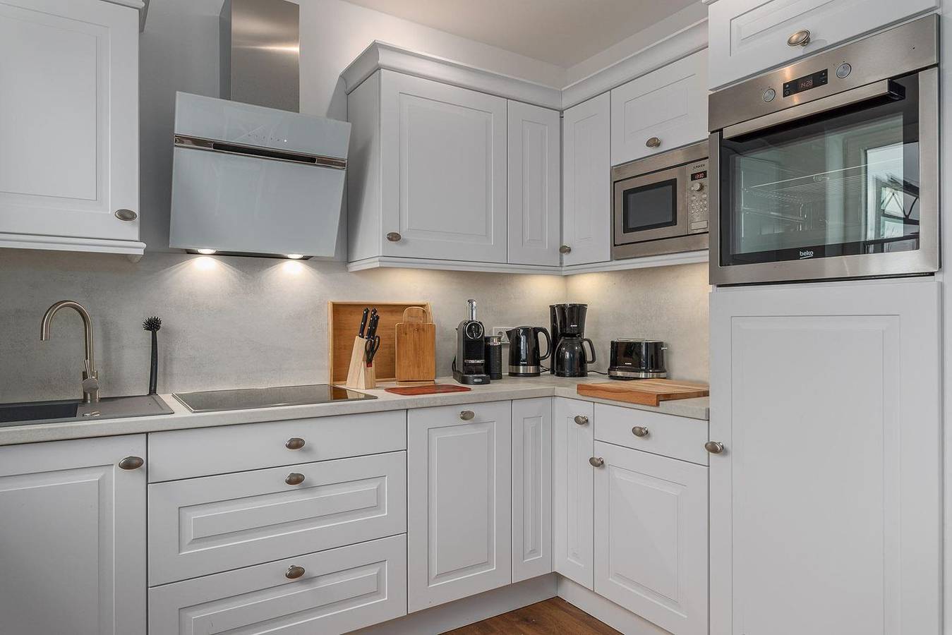 Reetdachhaus "Reetidyll" mit Garten, Terrasse und in strandnähe in Pepelow in Salzhaff, Neubukow-Salzhaff