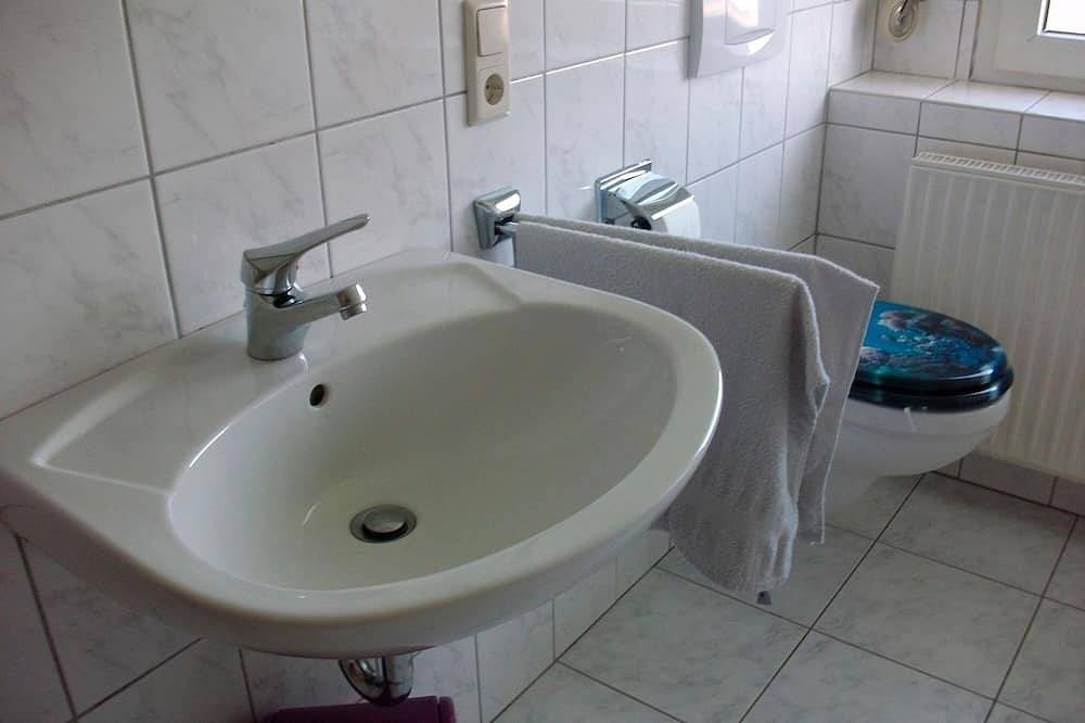 Ganze Wohnung, Doppelzimmer für 2 Gäste mit 15m² in Bockhorst in Bockhorst, Nordseeküste