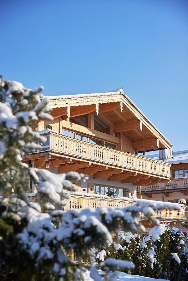 Ferienhaus für 5 Personen, mit Whirlpool und Garten sowie Sauna und Pool in Kitzbühel - 2