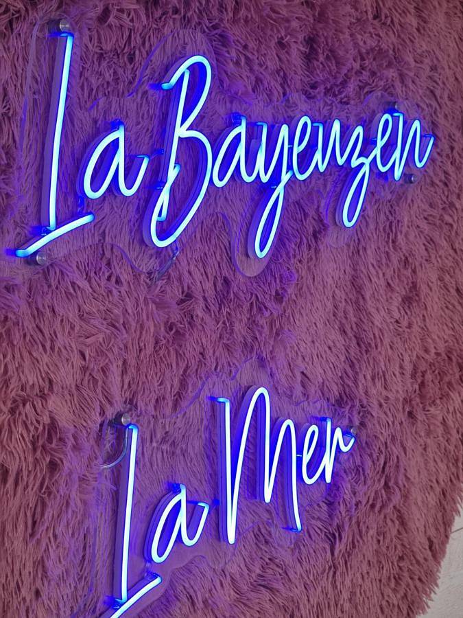 Gîte pour 2 personnes, avec terrasse ainsi que jardin et vue à Saint-Côme-de-Fresné - 2