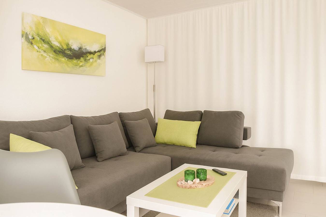 Ganze Wohnung, Ferienwohnung Deichkrone in Horumersiel: Komfortabler Urlaub nahe dem Strand in Horumersiel, Wangerland