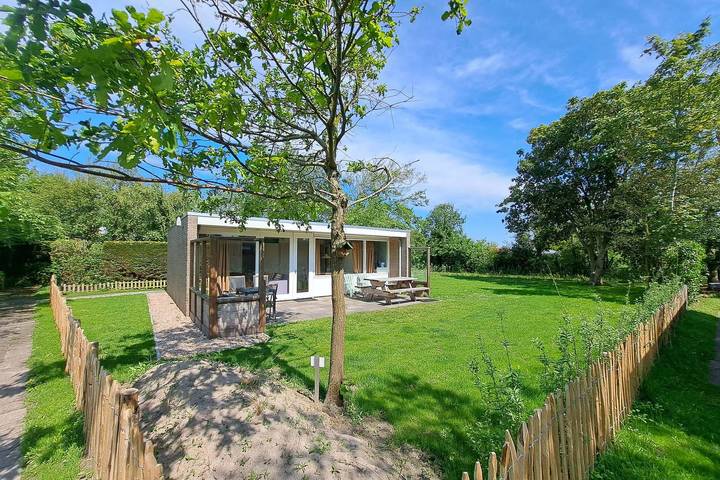 Natuurhuisje voor 4 personen, met terras en tuin in Callantsoog