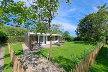 Bungalow für 4 Personen, mit Terrasse und Garten in Callantsoog