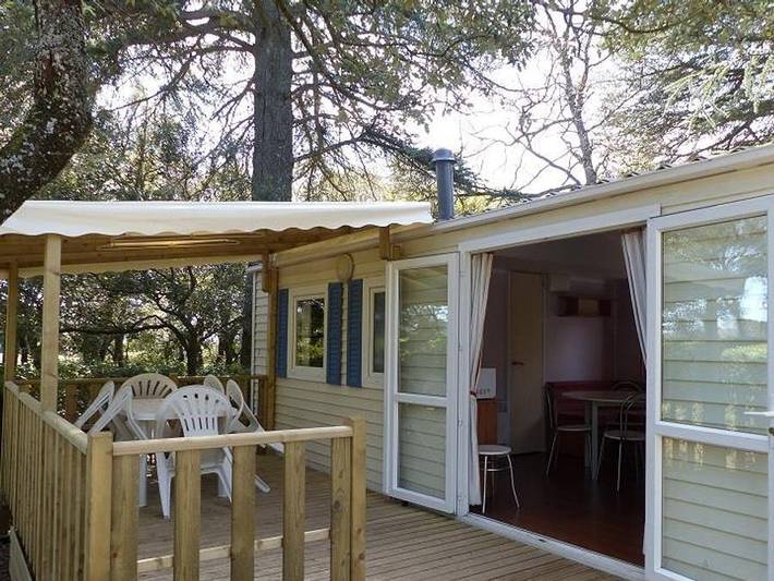 Flower Camping Le Martinet Rouge  - Mobilheim 6 personen - Mobilheim Komfort Sun Roller -35m² (3Zi) - halbüberdachte Terrasse - Klimaanlage 2/6 Pers. in Brousses-et-Villaret, Carcassonne und Umgebung