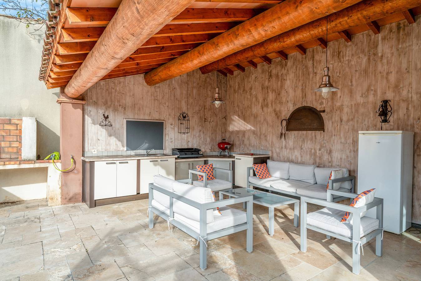 Villa 'Vacances' avec piscine privée, Wi-Fi et climatisation in Orange, Vaucluse