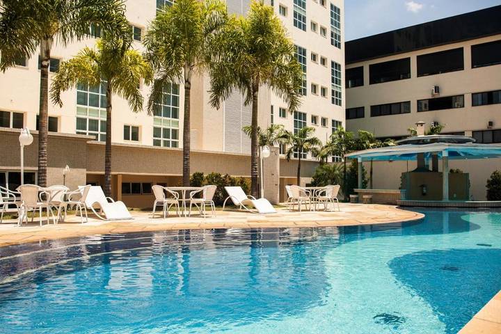 Pousadas para 2 pessoas, com piscina e vista e ainda jardim and sauna em São José dos Campos