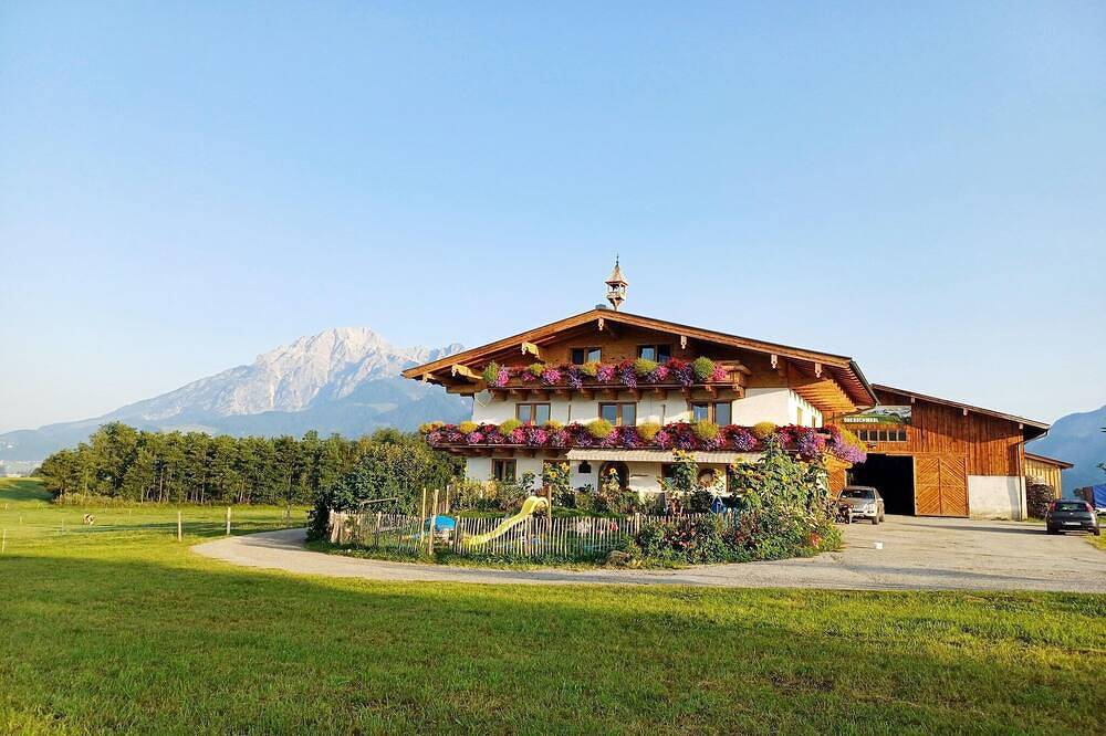 Ganze Wohnung, Urlaub am Biobauernhof nahe Skipisten in Saalfelden, Saalfelden am Steinernen Meer