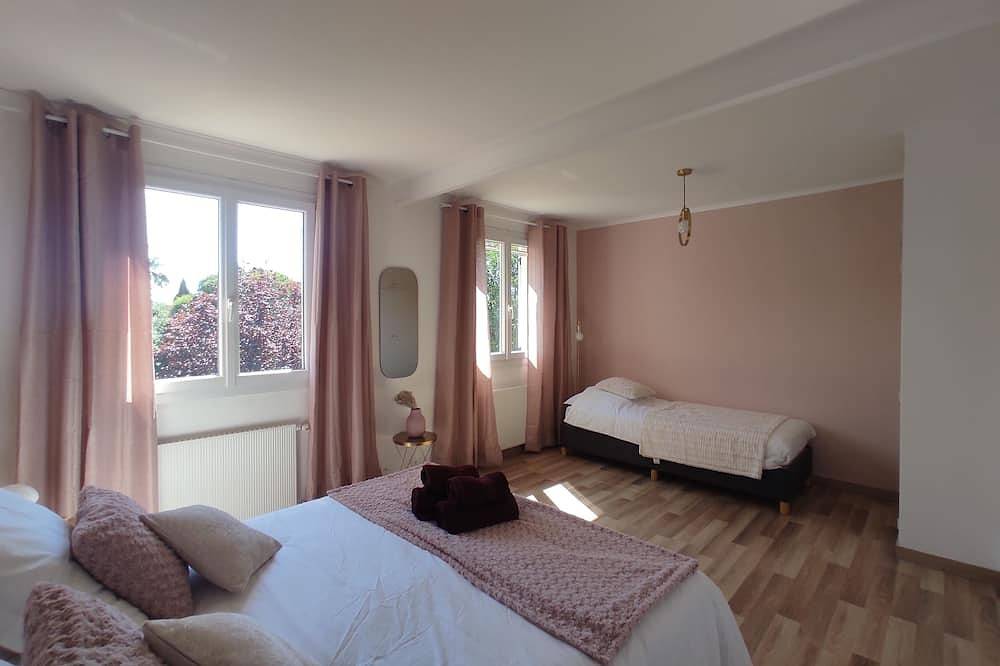 Villa \"Les Vikings\" in Mougins, Côte méditerranéenne (France)