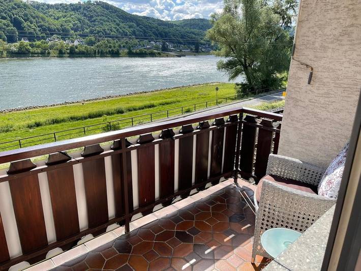 Ferienwohnung für 3 Personen, mit Balkon und Garten, kinderfreundlich in Loreley