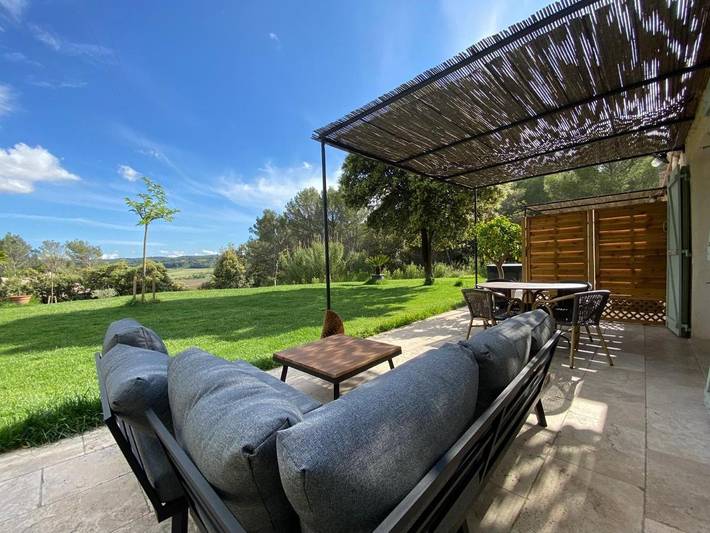 Location de vacances pour 4 personnes, avec sauna et jardin ainsi que jacuzzi et piscine à Venelles - 2