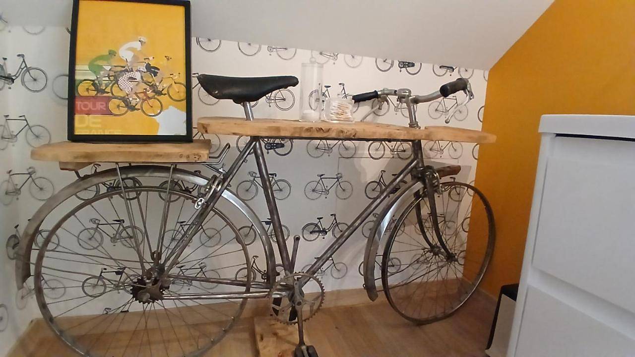 Double Room with Private Bathroom in Chartres, Région de Chartres