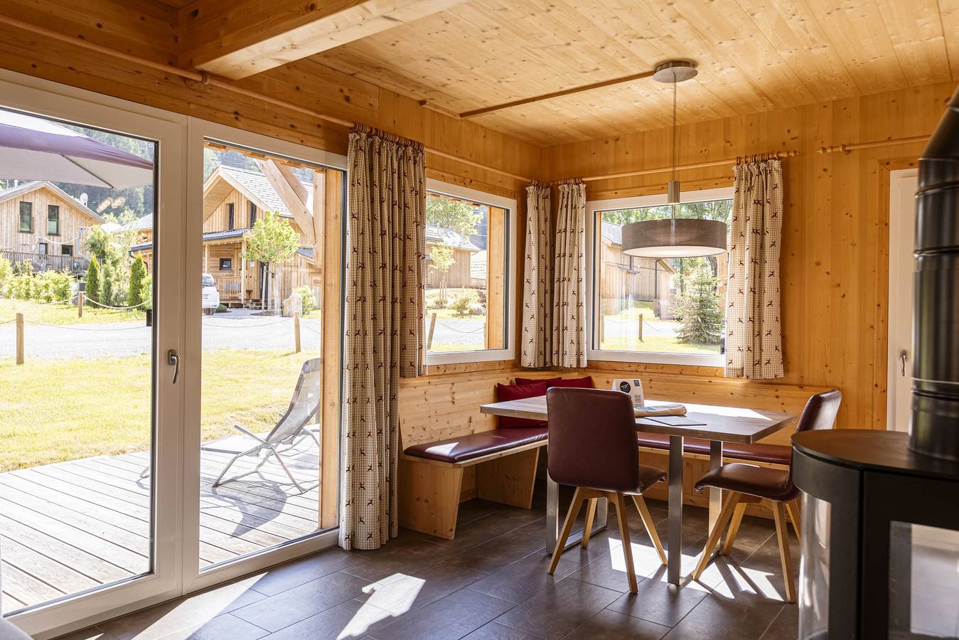 Chalet # 51a mit 3 Schlafzimmer, Sauna & Whirlpool in St. Georgen ob Murau, Sankt Georgen am Kreischberg