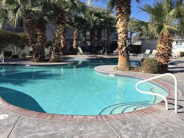 Vacation rental for 5 people, with balcony and hot tub as well as pool in St. George (UT)