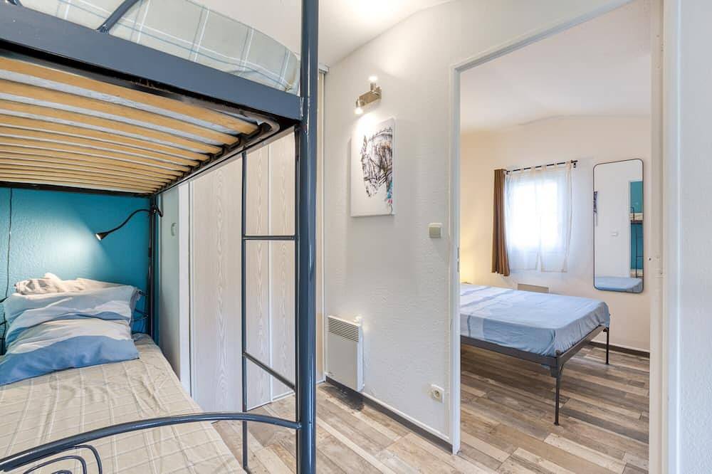 Casa de vacaciones «Un Pequeño Rincón de Paraíso 35 m²» con piscina compartida, Wi-Fi y aire acondicionado in Gallargues-le-Montueux, Region de Nimes