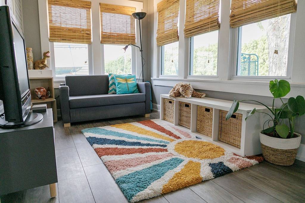 Happy Harbor: cute cottage 1 block from Indian Lake. in Russells Point, Indian Lake