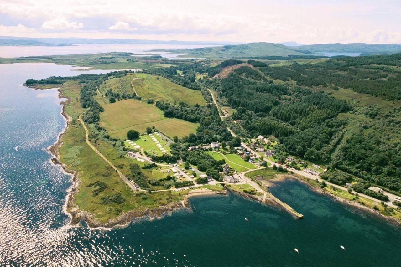 Shieling Holidays Mull in Loch Linnhe