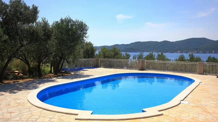 Ferienwohnung für 4 Personen, mit Pool und Terrasse, mit Haustier - 1