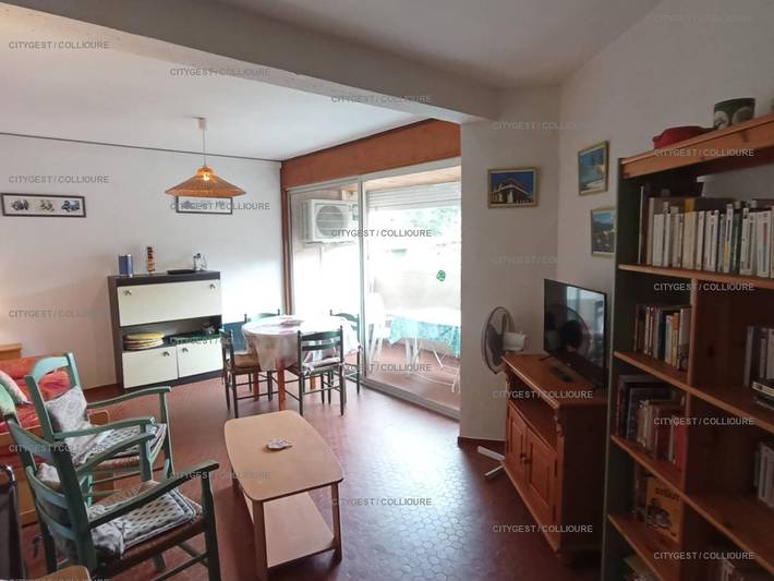 Ganze Wohnung, Gemütliche Ferienwohnung, strandnah, 300m zu Geschäften, ideal für 4 Personen, in ruhiger Lage in La Côte Vermeille, Collioure
