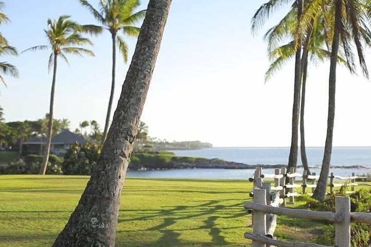 Vacation rental for 4 people, with balcony and pool in Kapalua