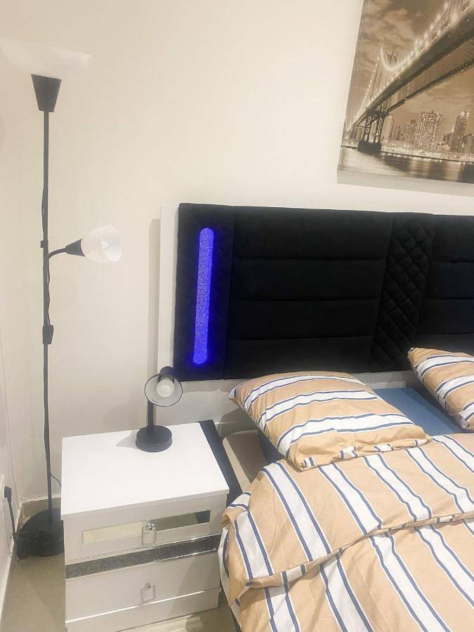 Gîte pour 2 personnes, avec terrasse ainsi que vue et jardin dans Arnouville Les Gonesse - 3