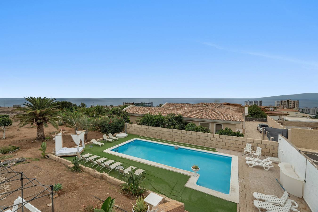 Vakantievilla 'Luxury El Mirador' met Uitzicht op Zee, Privézwembad en Wi-Fi in Playa Paraíso, Adeje