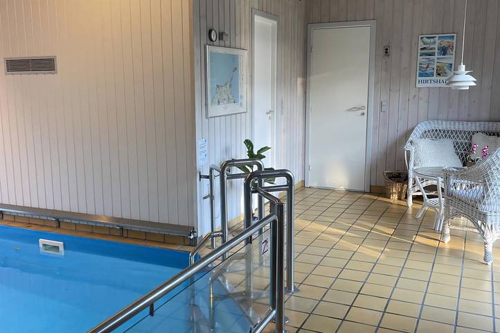 Ferienhaus für 8 Personen, mit Whirlpool und Terrasse sowie Sauna in Kjul Strand - 4