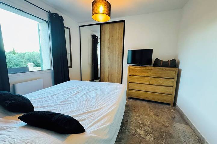 Location de vacances pour 4 personnes dans Office De Tourisme Alpilles En Provence - 4