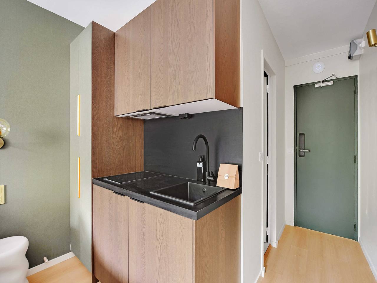 Ganze Wohnung, Moderne Residenz „Green Suites“ – Meudon/Vélizy in Meudon, Hauts-de-Seine