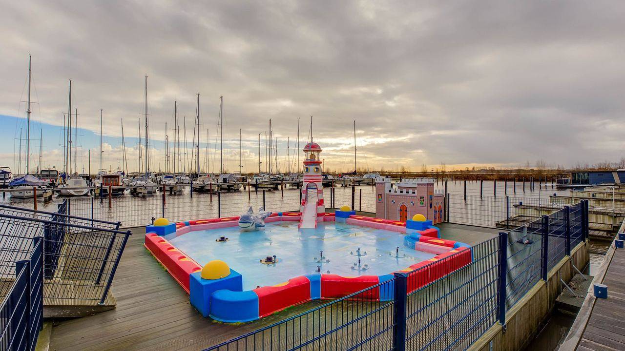 Boot für 4 Personen (46 m²) in Edam-Volendam in Volendam, Markermeer
