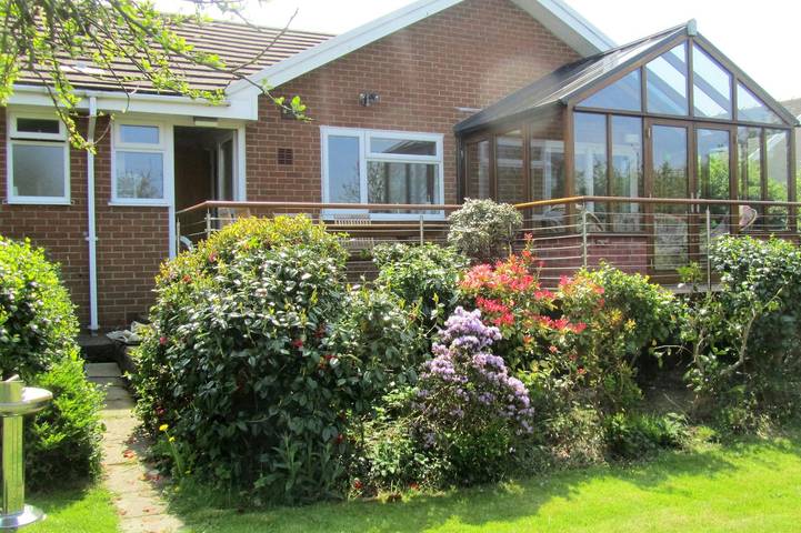 Holiday rental for 6 people, with Ocean view and Terrace as well as Garden in Aberporth