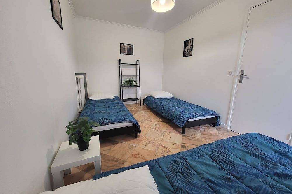 Apartamento entero, F 3.k.1 Avec 2 Chambres et 6 Lits in Trappes, Yvelines