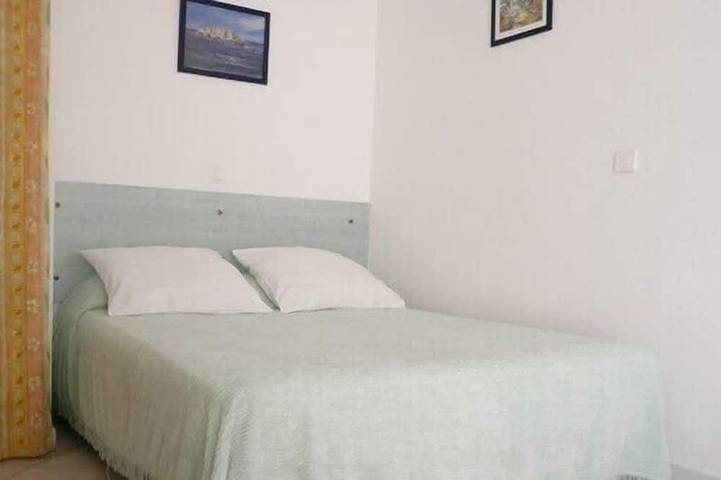 Gîte pour 3 personnes, avec jardin à Monacia-d'Aullène - 2