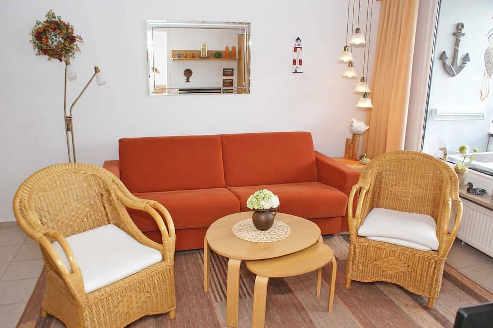 Ganze Wohnung, Ferienwohnung mit Hafenblick - Ferienwohnung in der Ostseeresidenz in Ostseebad Damp, Damp