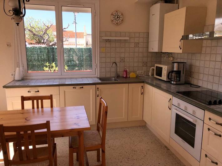 Ferienhaus für 10 Personen, mit Balkon und Terrasse sowie Garten in Le Barcarès - 3